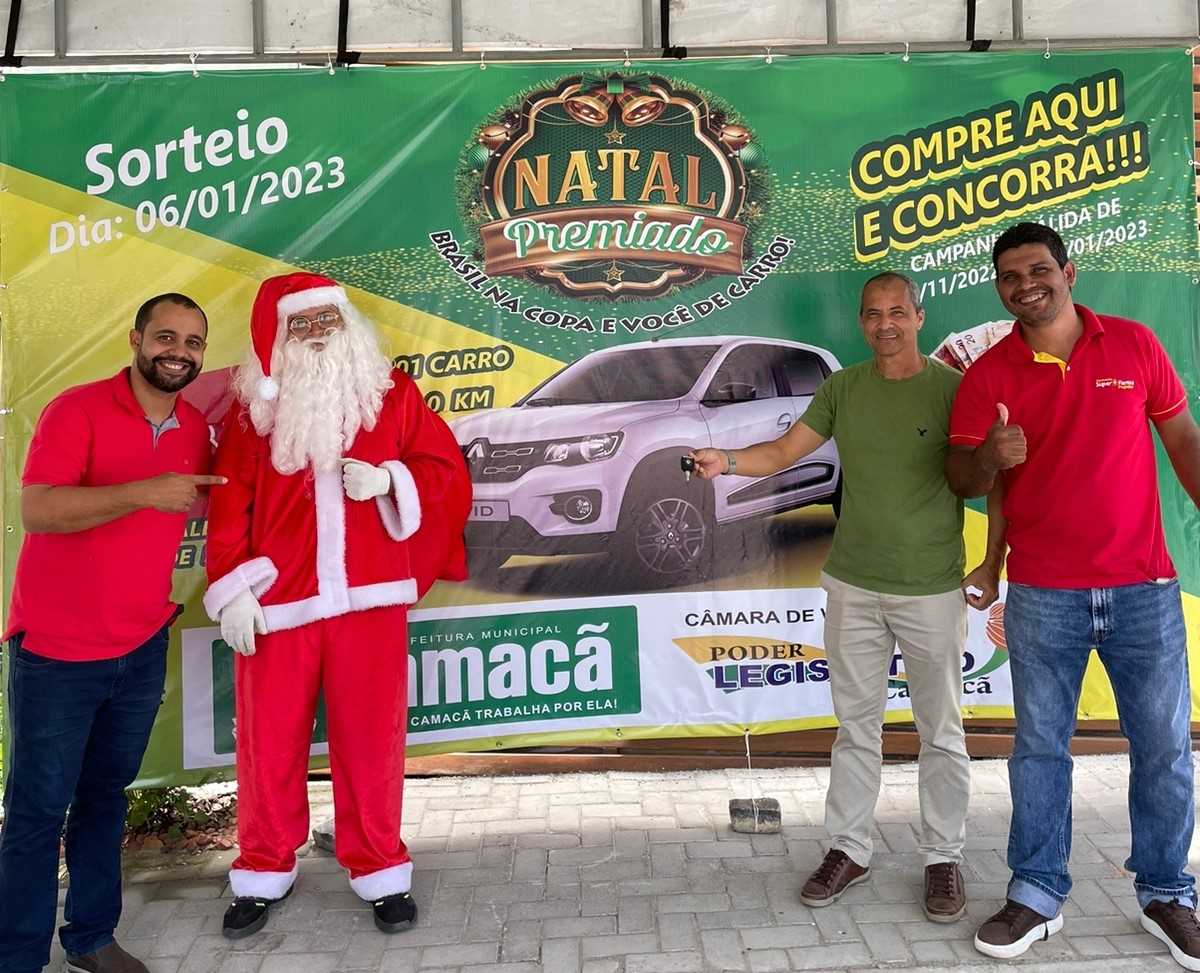 Camacã: Prefeito Paulo do Gás participa da apresentação do carro 0k da campanha Natal Premiado CDL

